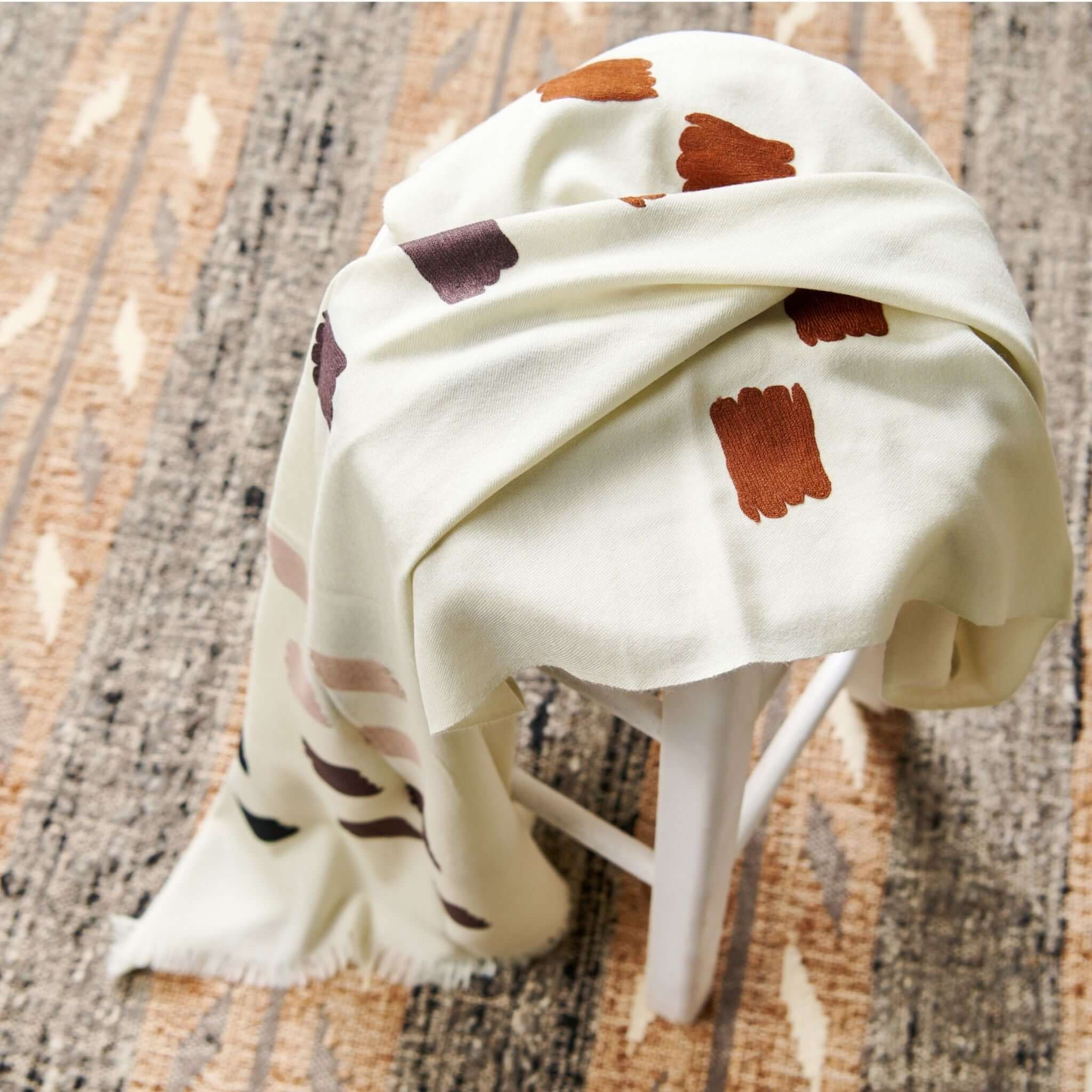 Off White Dahlia Hand Embroidered Hand Woven Modern Artisanal Scarf - Che Cose Belle