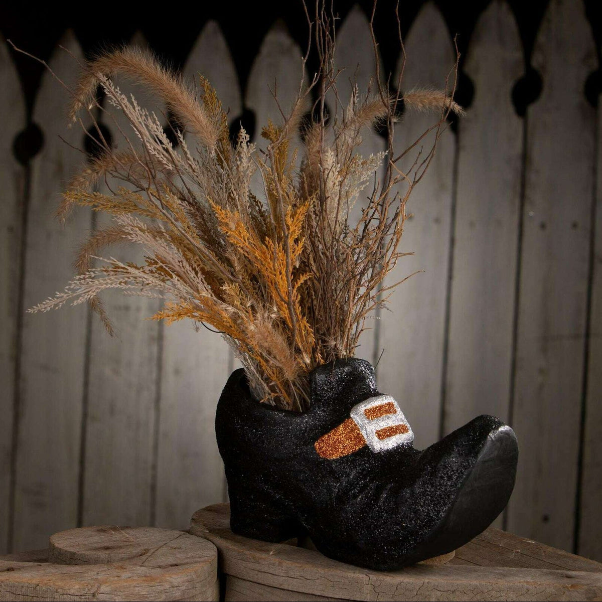 Old Witch's Shoe Paper Mache | Vintage-Inspired Halloween Decor | Bethany Lowe - Che Cose Belle