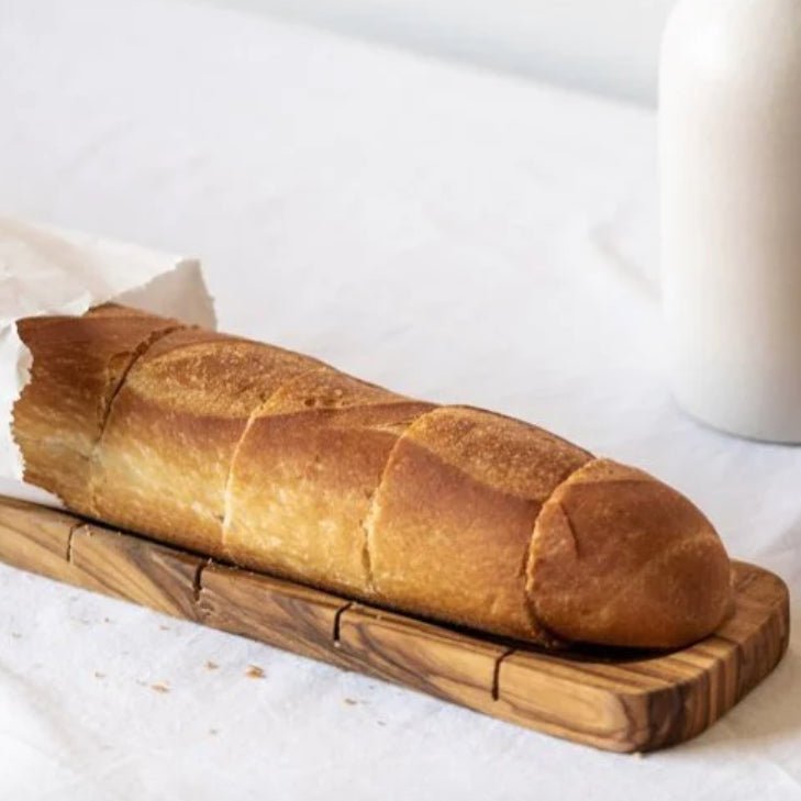Olive Wood Bread Slicing Board - Che Cose Belle