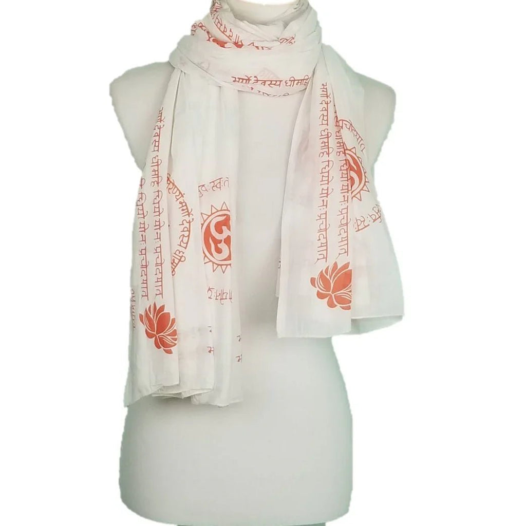 OMSutra Gayatri Mantra Prayer Shawl - Che Cose Belle