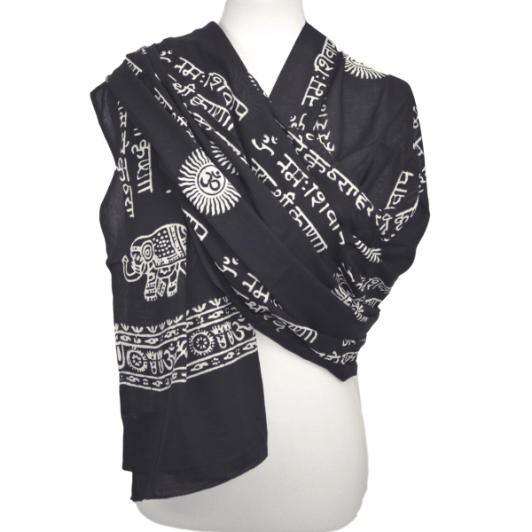 OMSutra Karma Mantra Yoga Prayer Shawl - Che Cose Belle