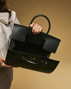Oriana (black) - Italian calf leather women's handbag (with shoulder strap) - Che Cose Belle