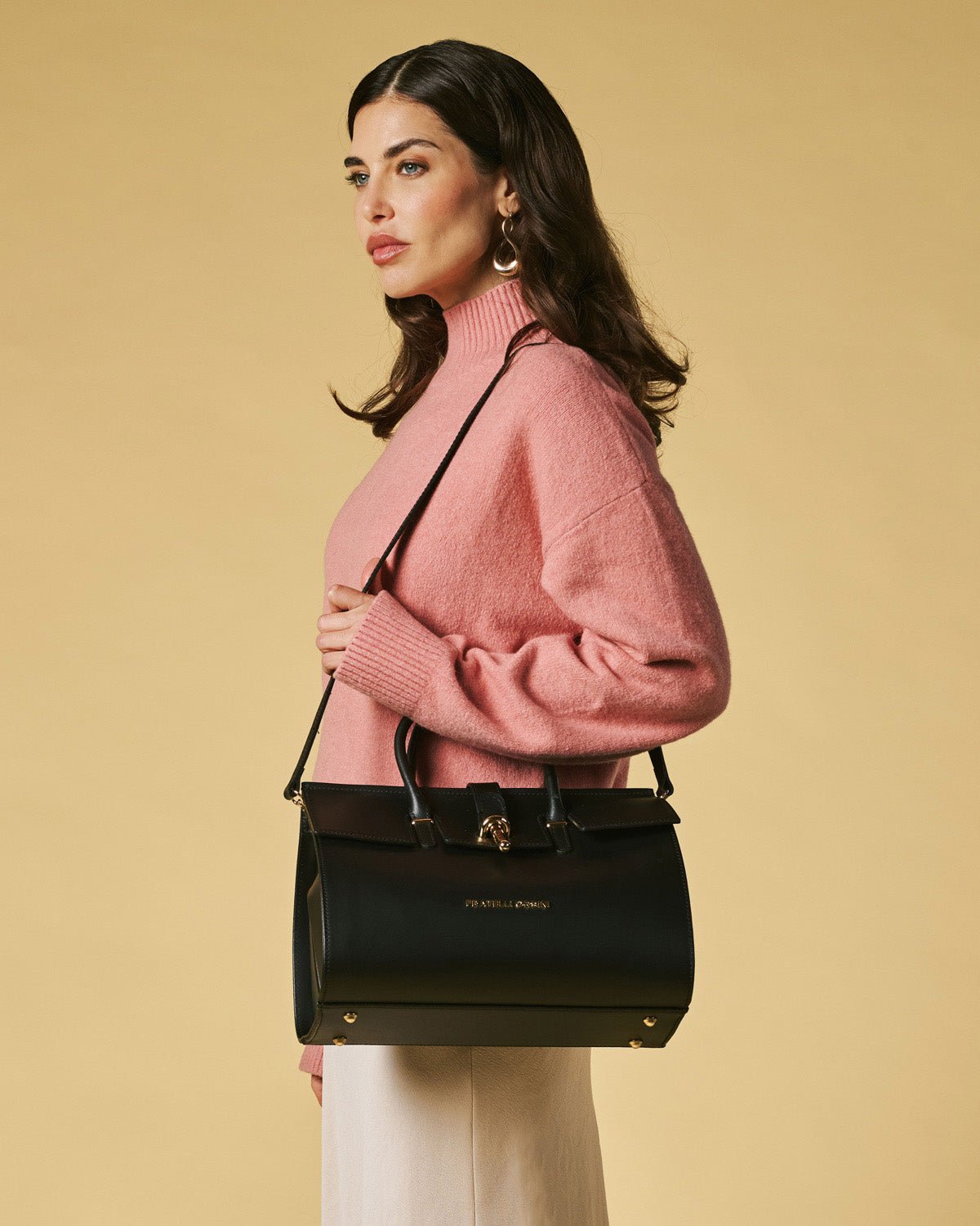 Oriana (black) - Italian calf leather women's handbag (with shoulder strap) - Che Cose Belle