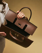 Oriana (brown) - Italian calf leather women's handbag (with shoulder strap) - Che Cose Belle