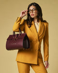 Oriana (eggplant) - Italian calf leather women's handbag (with shoulder strap) - Che Cose Belle