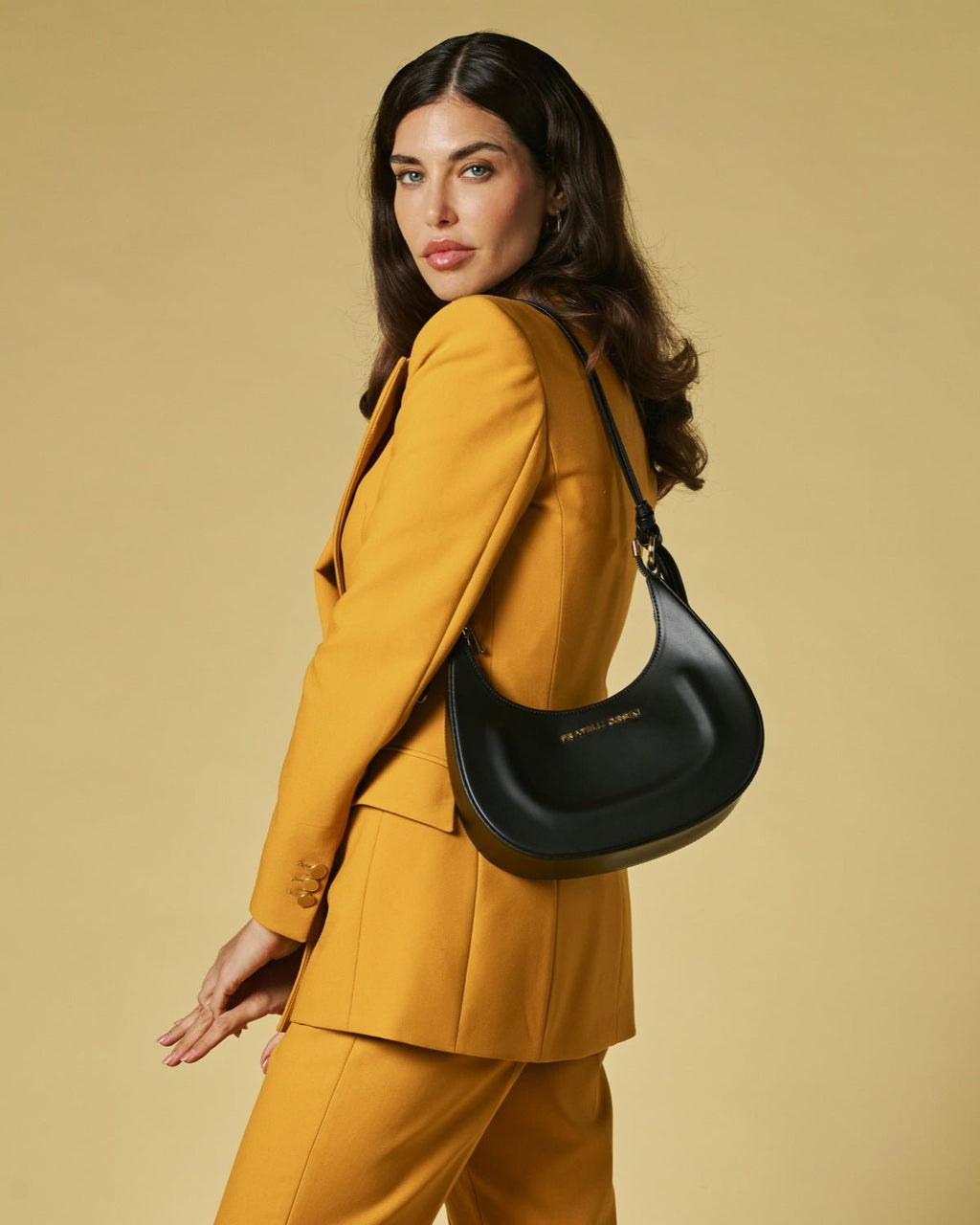 Ornella (black) - Italian calf leather women's crossbody bag (with shoulder strap) - Che Cose Belle