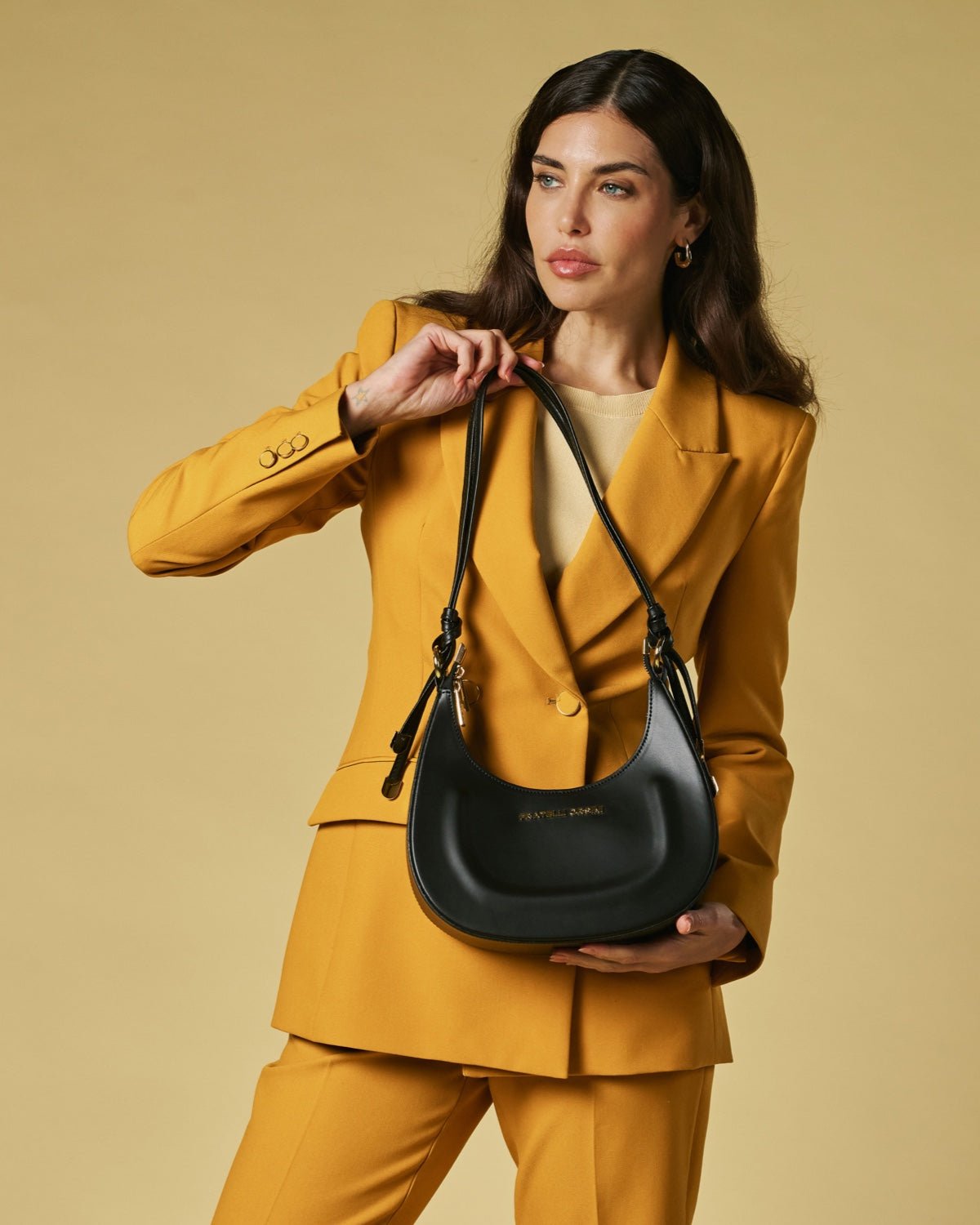 Ornella (black) - Italian calf leather women's crossbody bag (with shoulder strap) - Che Cose Belle