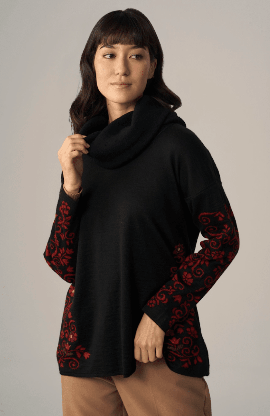 Oversized Alpaca Sweater | Reversible | Hand Embroidery - Che Cose Belle