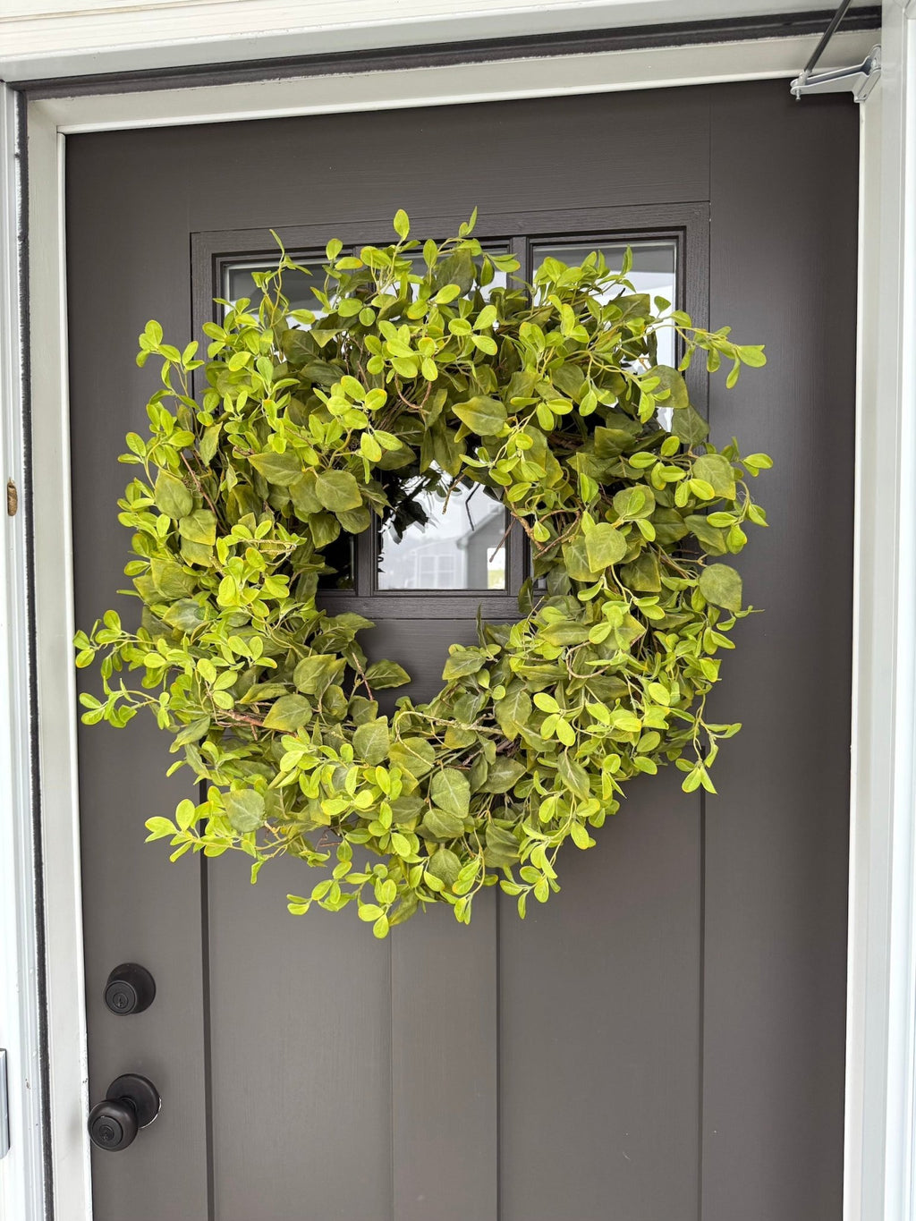 Oversized Mixed Green Foliage Twig Door Wreath | 30'' - Che Cose Belle