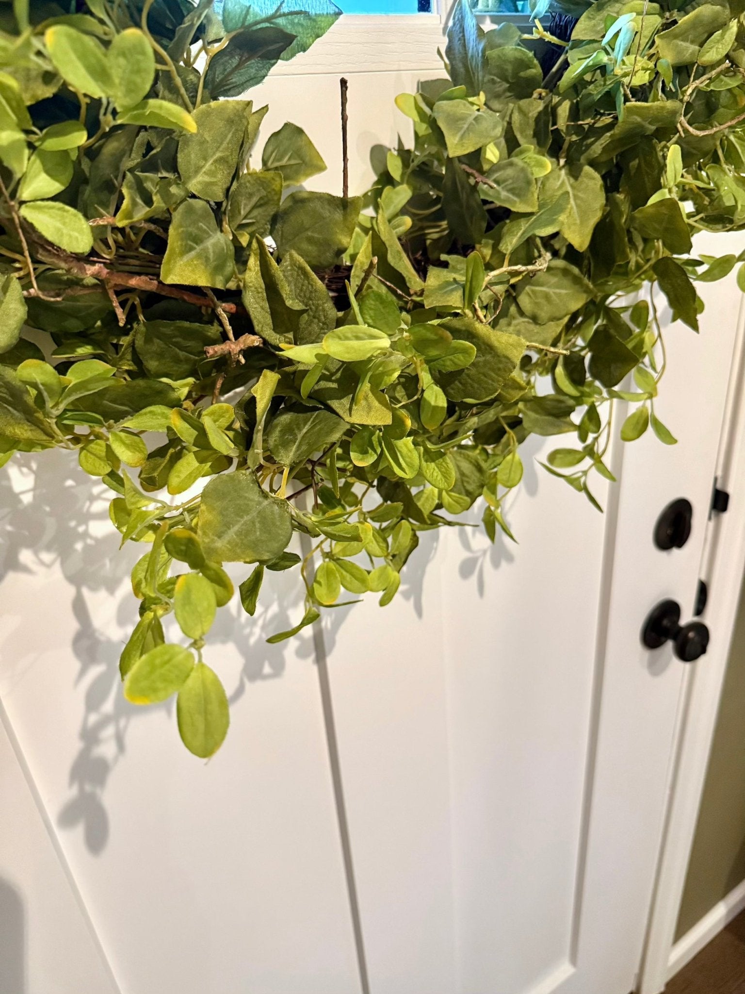 Oversized Mixed Green Foliage Twig Door Wreath | 30'' - Che Cose Belle