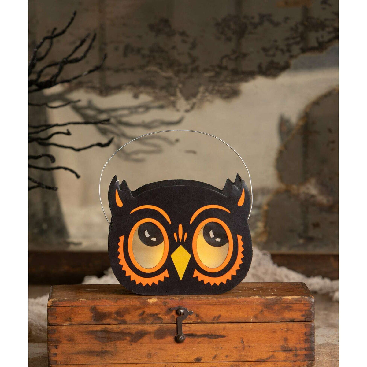 Owl Bucket Luminary | Halloween Decor | Bethany Lowe - Che Cose Belle