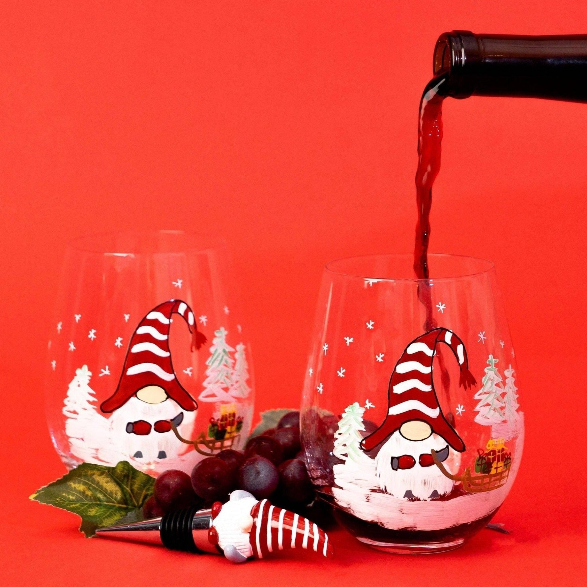 Painted Christmas Gnome Stemless Wine Glasses - Che Cose Belle