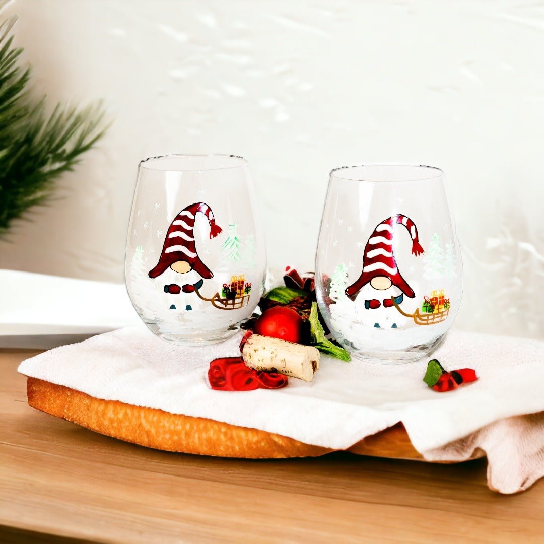 Painted Christmas Gnome Stemless Wine Glasses - Che Cose Belle