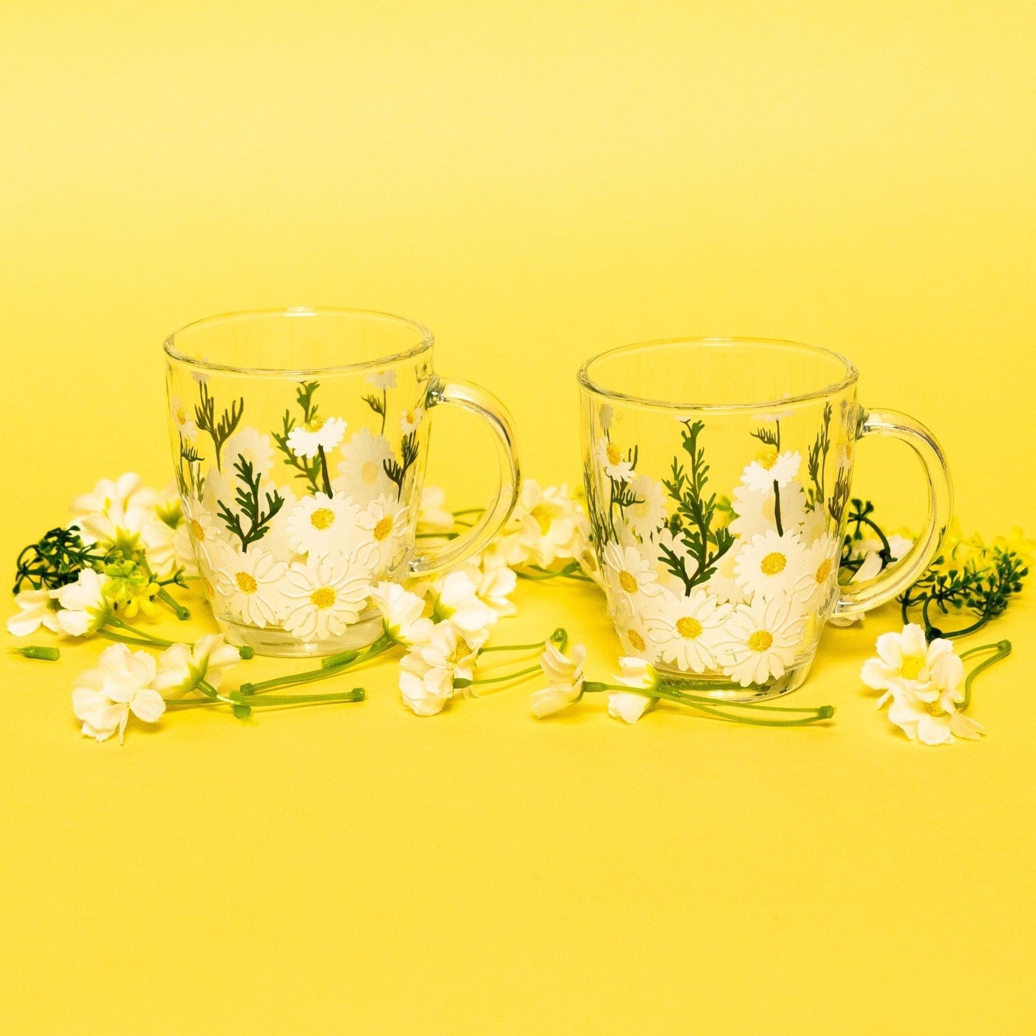 Painted Daisy Mugs - Che Cose Belle
