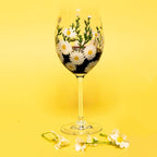 Painted Daisy Wine Glasses - Che Cose Belle