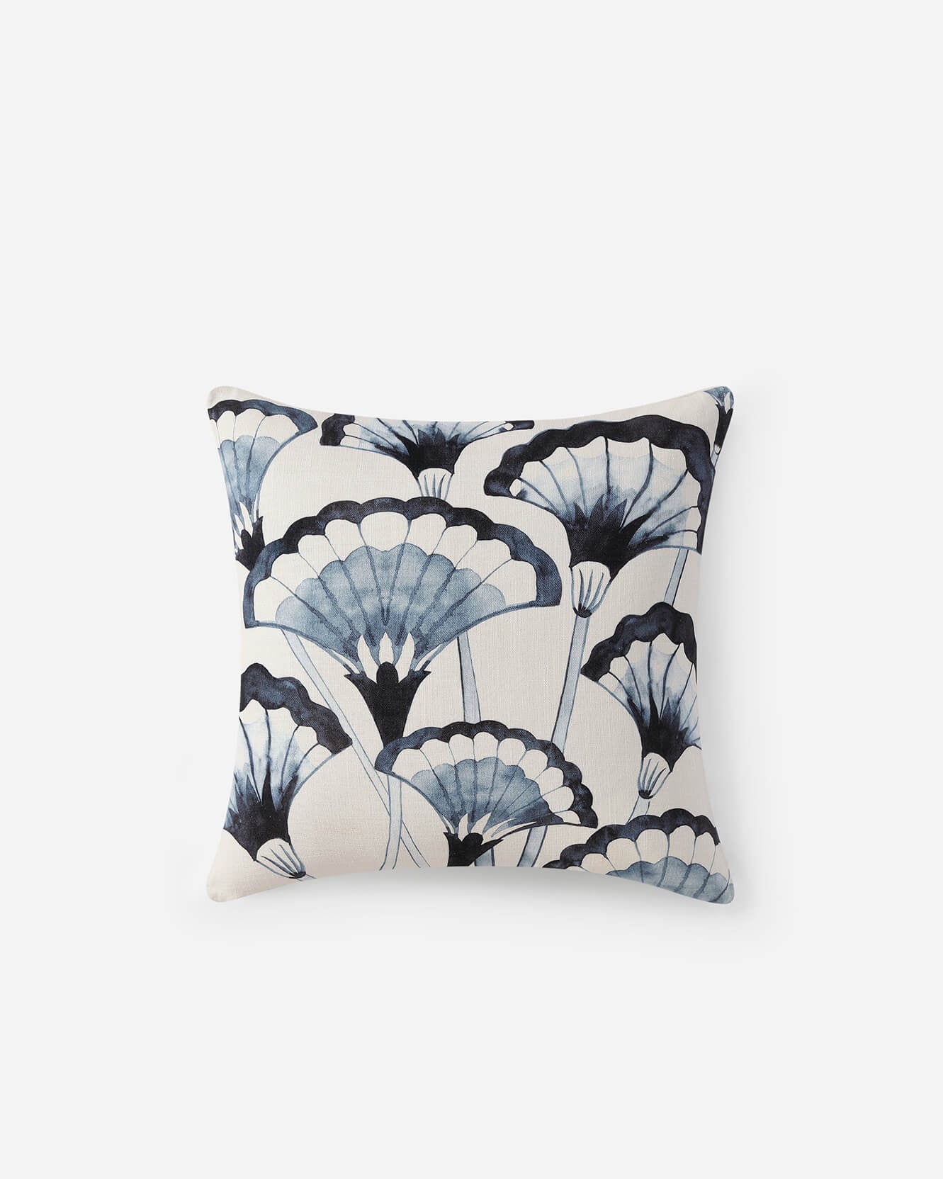 Pampas Throw Pillow - Che Cose Belle