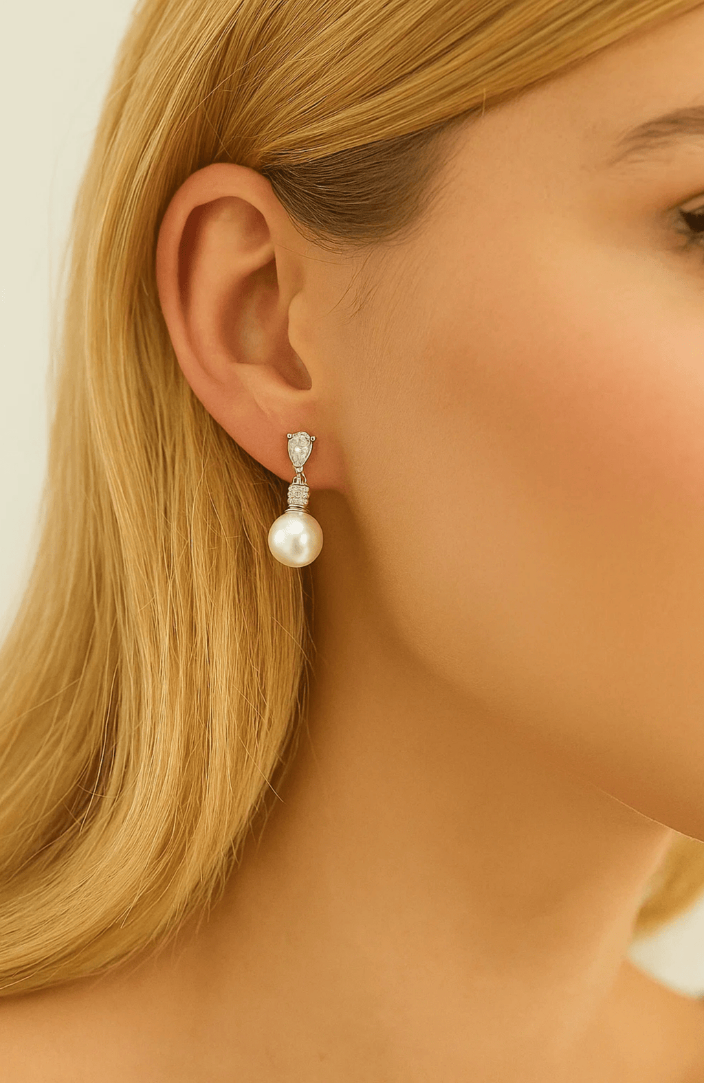 Pearl Drop Earrings with Cubic Zirconia Accents Earrings - Che Cose Belle
