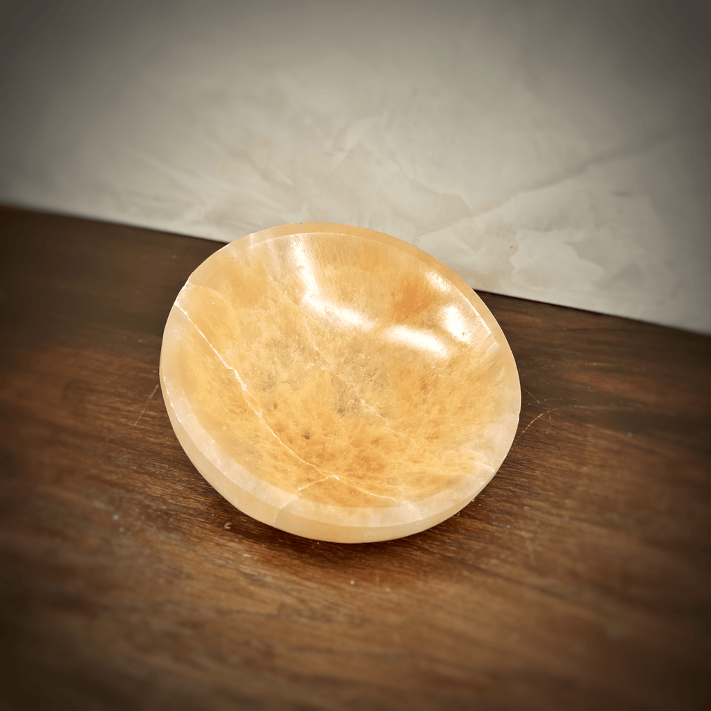 Petite Orange Selenite Bowl - Che Cose Belle