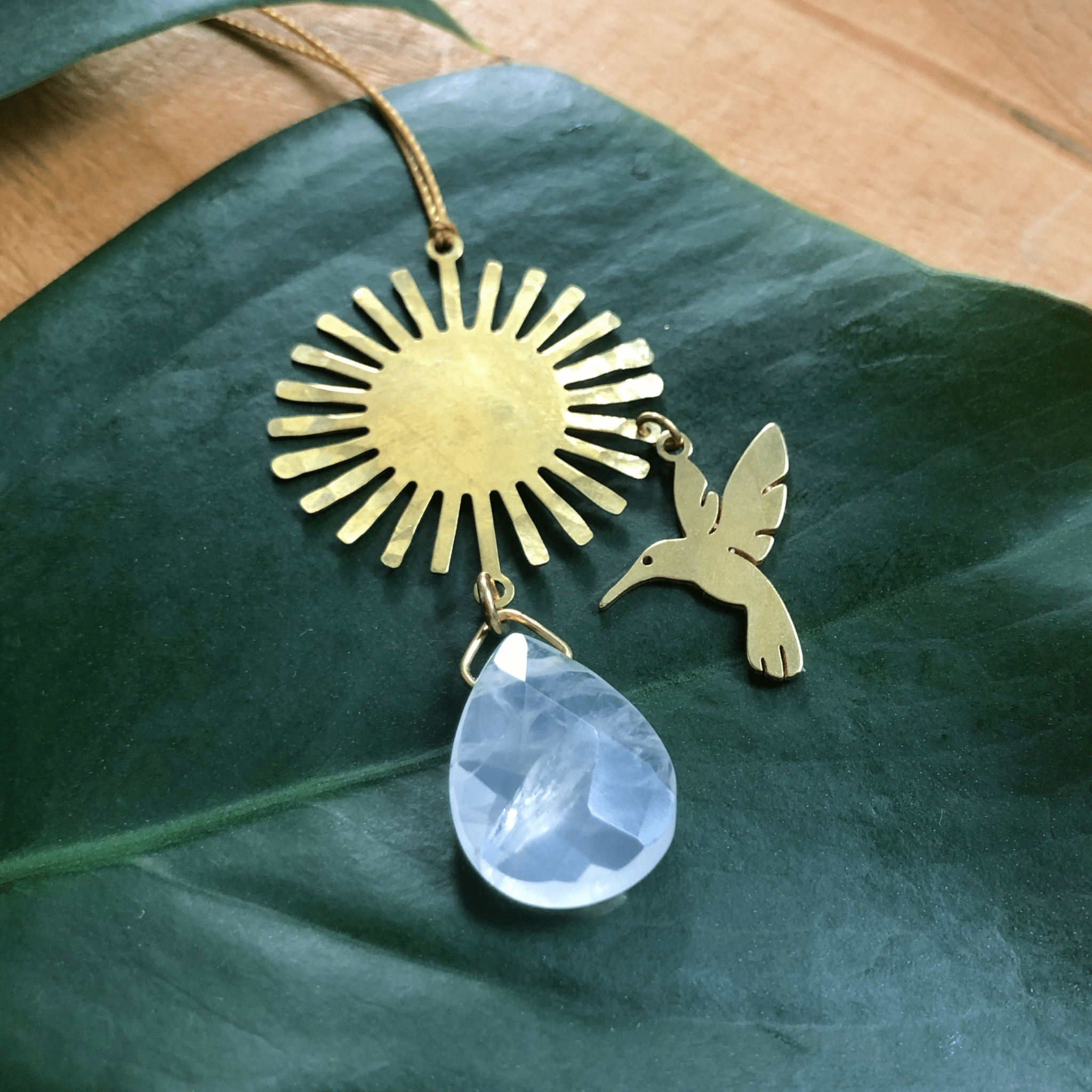 Picaflor (flower kisser) Ornament with Rose Quartz - Che Cose Belle