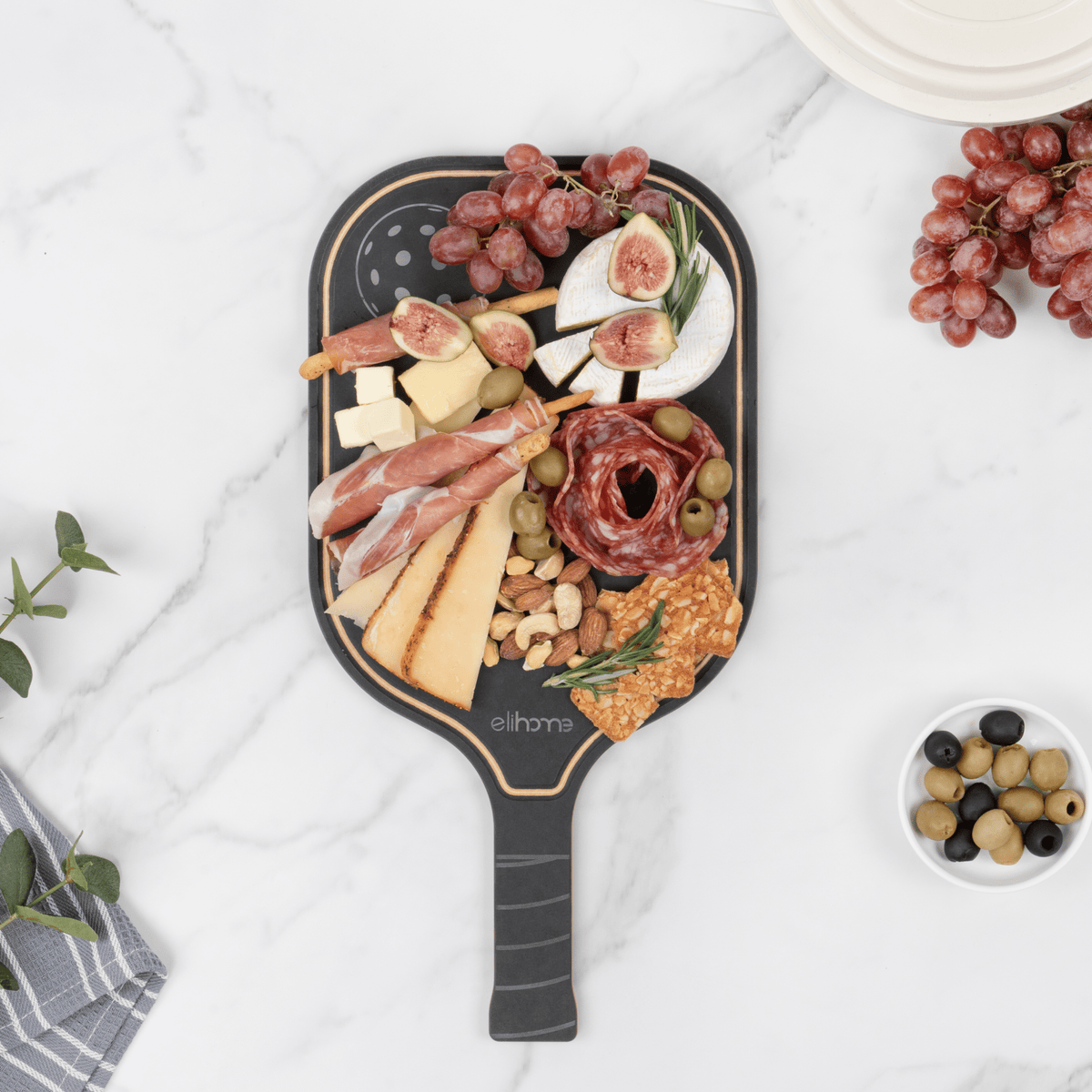 Pickleball Charcuterie Cutting Board -"Today's Menu: Pickleball" - Che Cose Belle