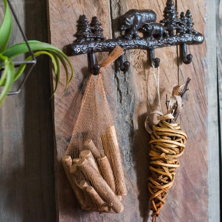 Pine Cone Decoration - Che Cose Belle