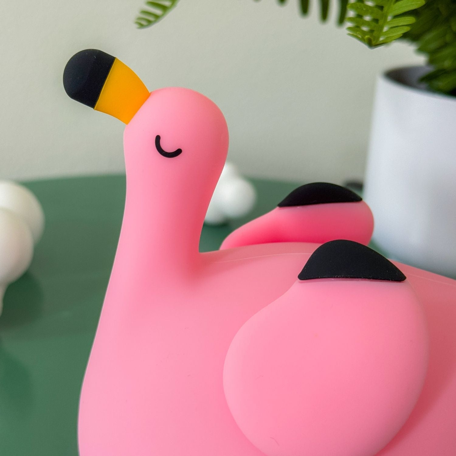 Pink Flamingo Night Light - Che Cose Belle