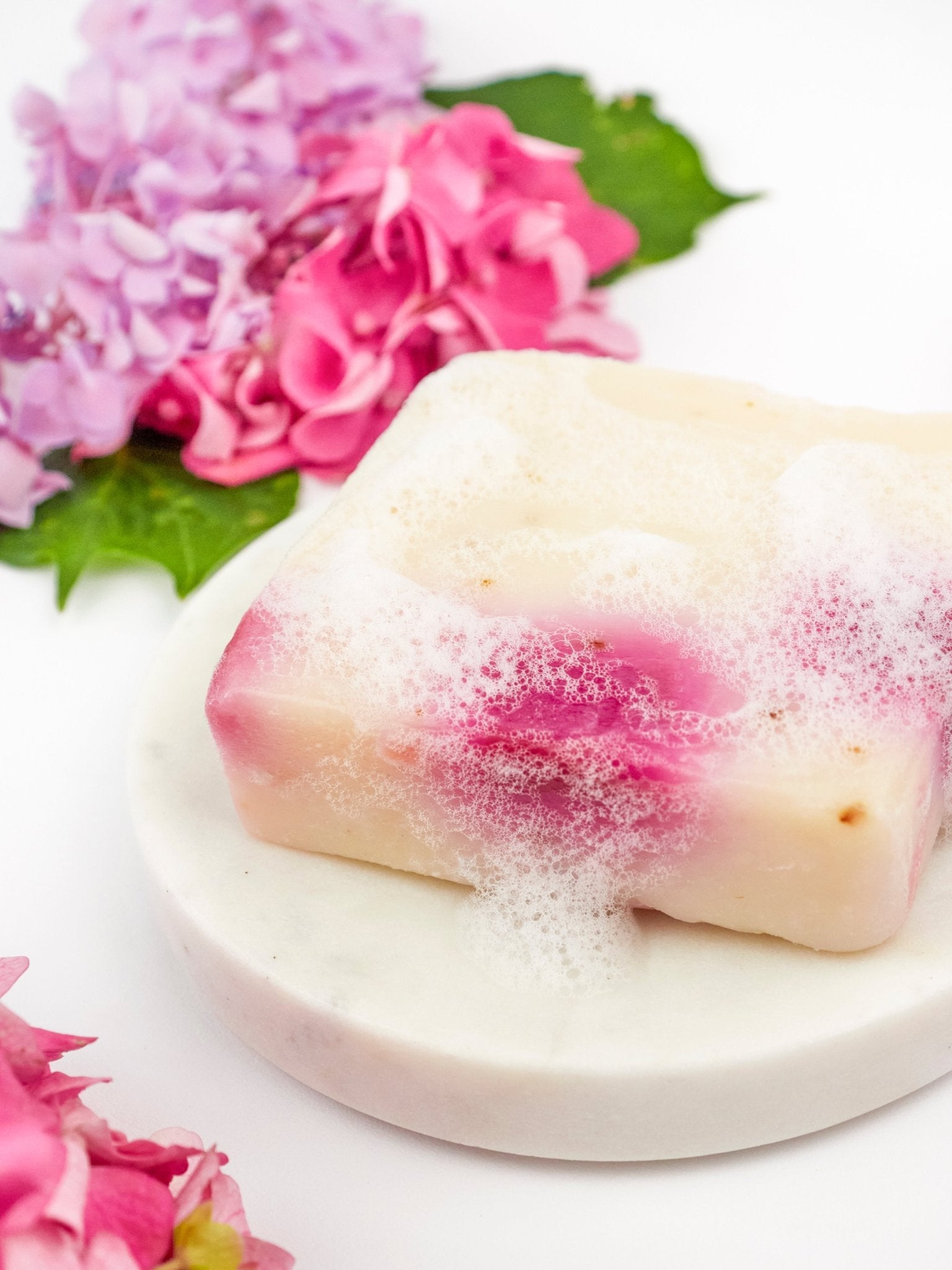 Pink Hydrangea Soap Scrub Bar - Che Cose Belle