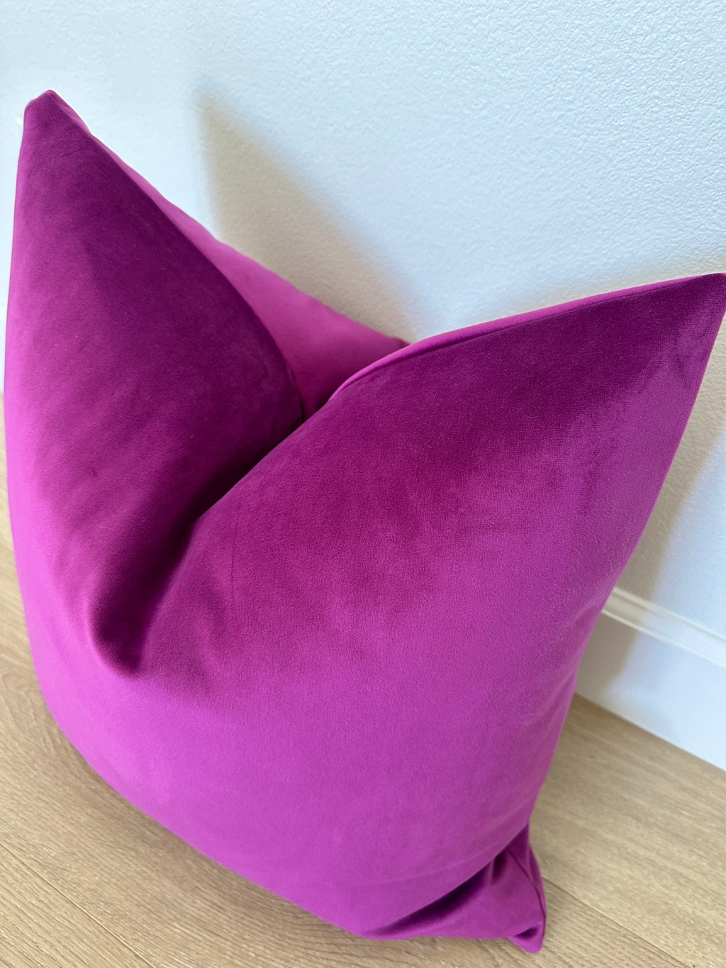 Plush Velvet Pillow Cover - Berry - Che Cose Belle