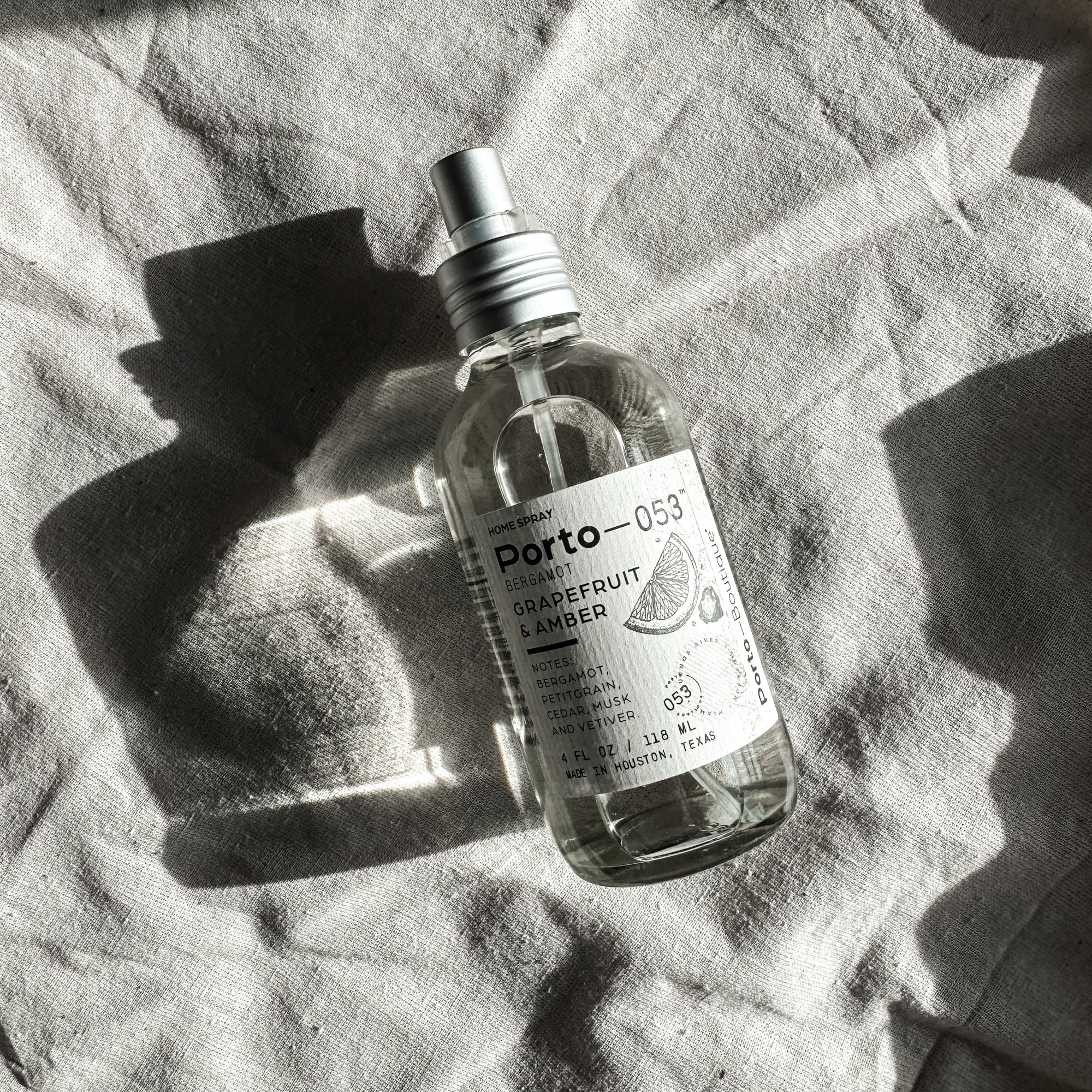 Porto - 053 Room Spray — Premium Home Fragrance, Linen & Fabric Freshener | 4 oz - Che Cose Belle