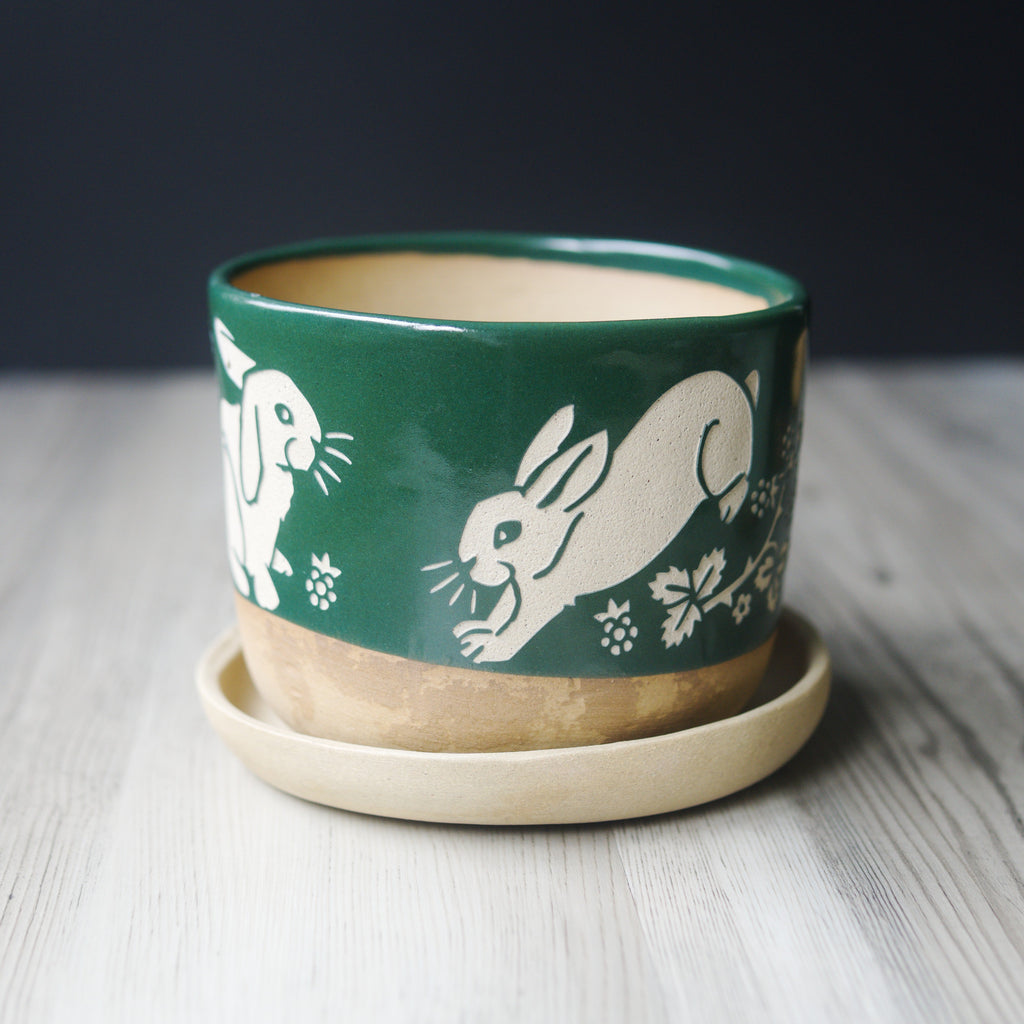 Rabbits Plant Pot, Farmhouse Style Planter with drainage + saucer