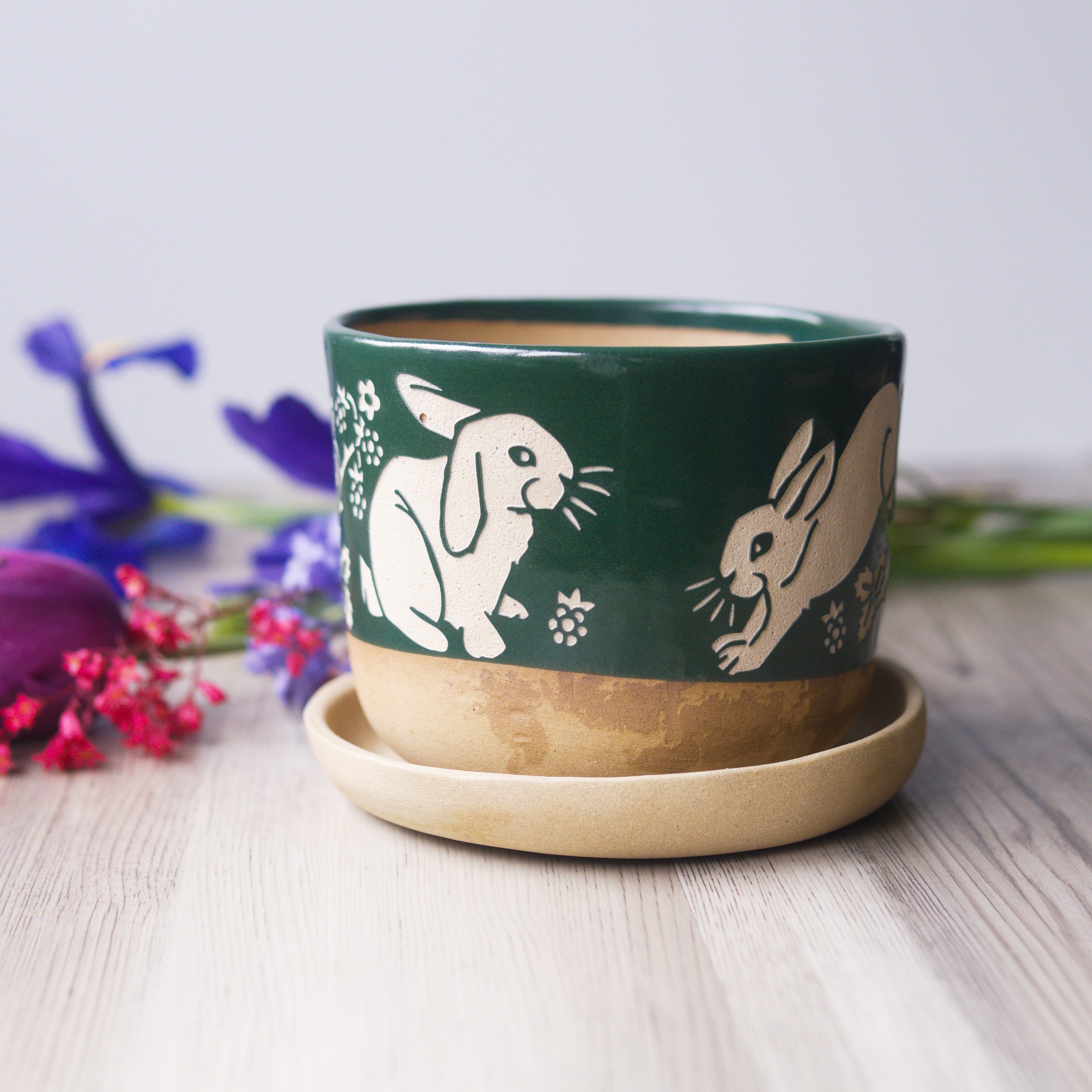 Rabbits Plant Pot, Farmhouse Style Planter with drainage + saucer