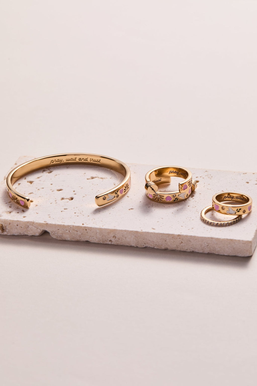 'Pray, Wait and Trust' Hoop Earrings - Che Cose Belle