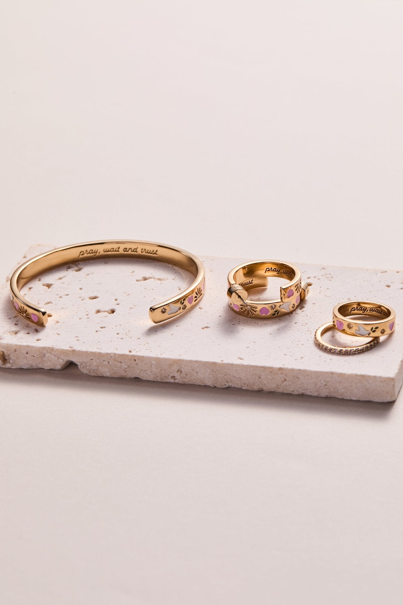 'Pray, Wait and Trust' Hoop Earrings - Che Cose Belle