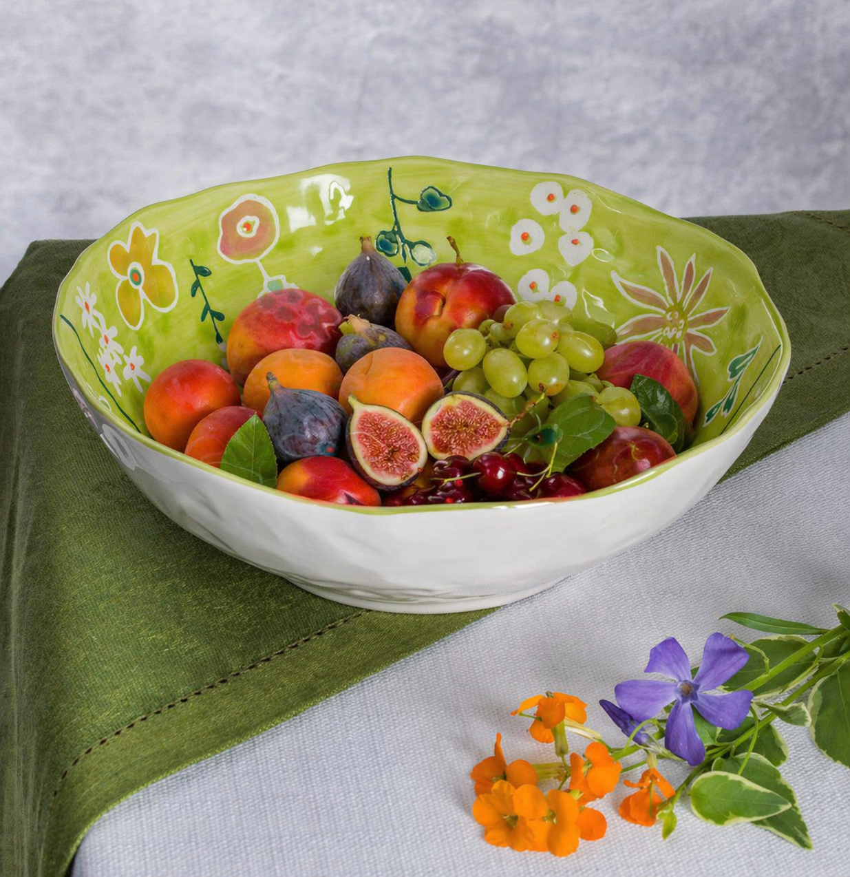 Primavera Handpainted Stoneware All-Pourpose Bowl - Che Cose Belle