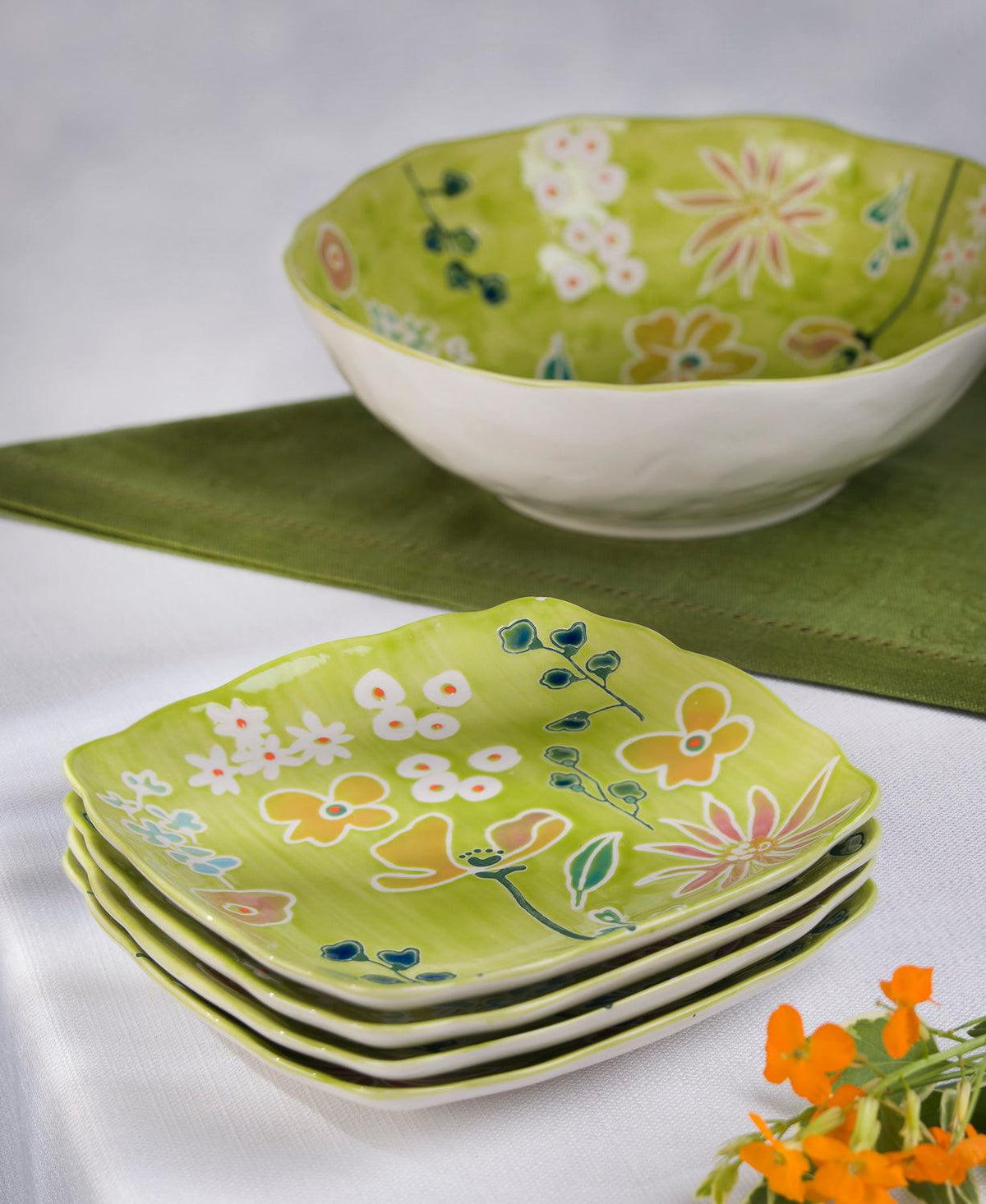 Primavera Handpainted Stoneware Canape Plates Set, Set of 4 - Che Cose Belle