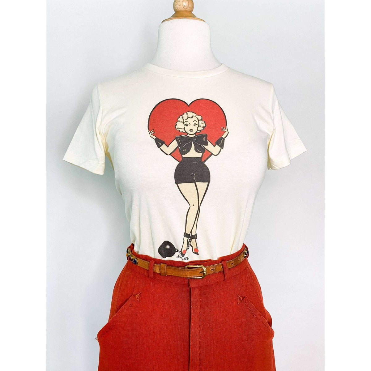 Prisoner of Love Fitted Tee in Ivory - X-LARGE - Che Cose Belle