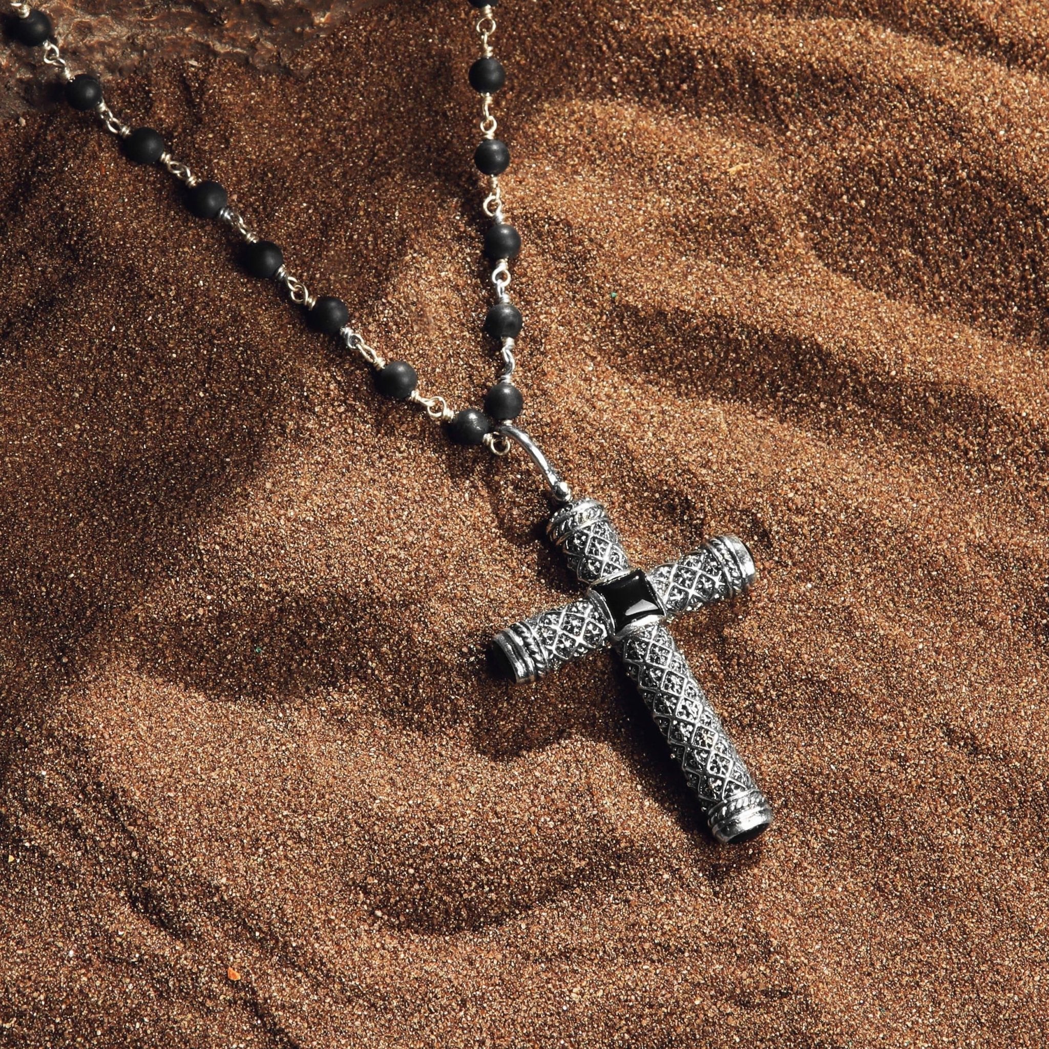Profound Belief - Silver Matte Onyx Cross Charm Necklace - Che Cose Belle