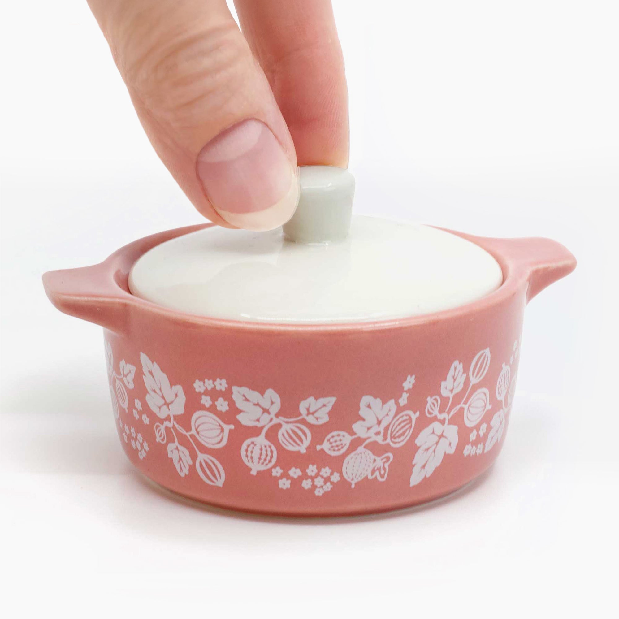 Pyrex-Inspired Gooseberry Casserole Ceramic Trinket Box - Che Cose Belle