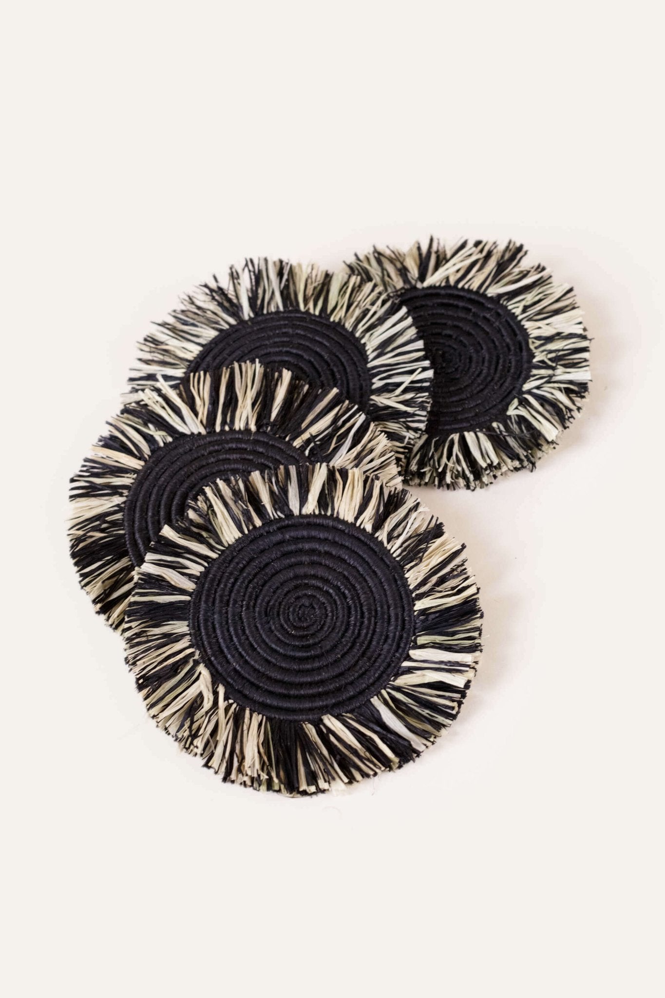 Raffia Fringe Set of 4 Coasters - Che Cose Belle