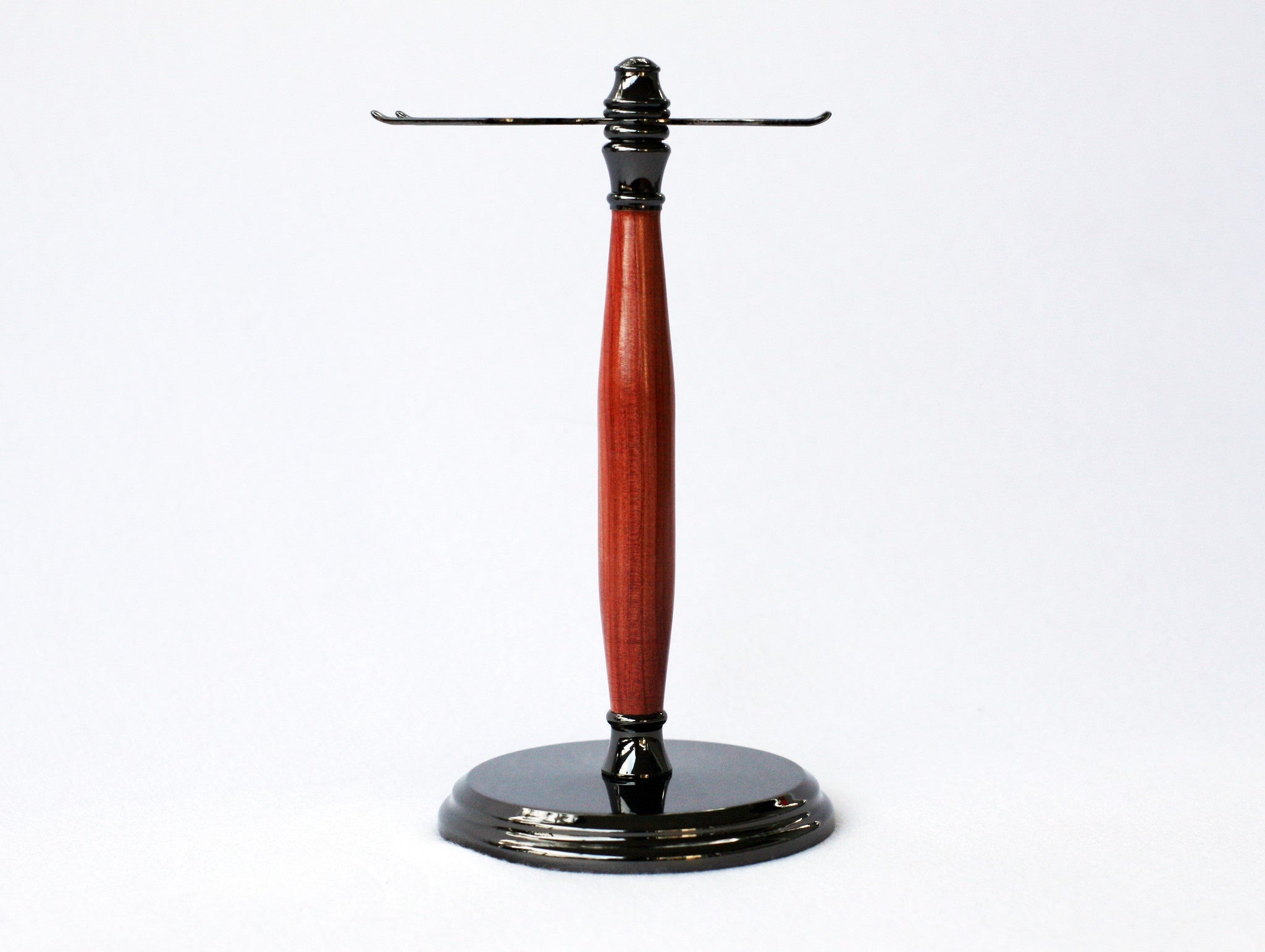 Red Cedar Shave Stand - Che Cose Belle