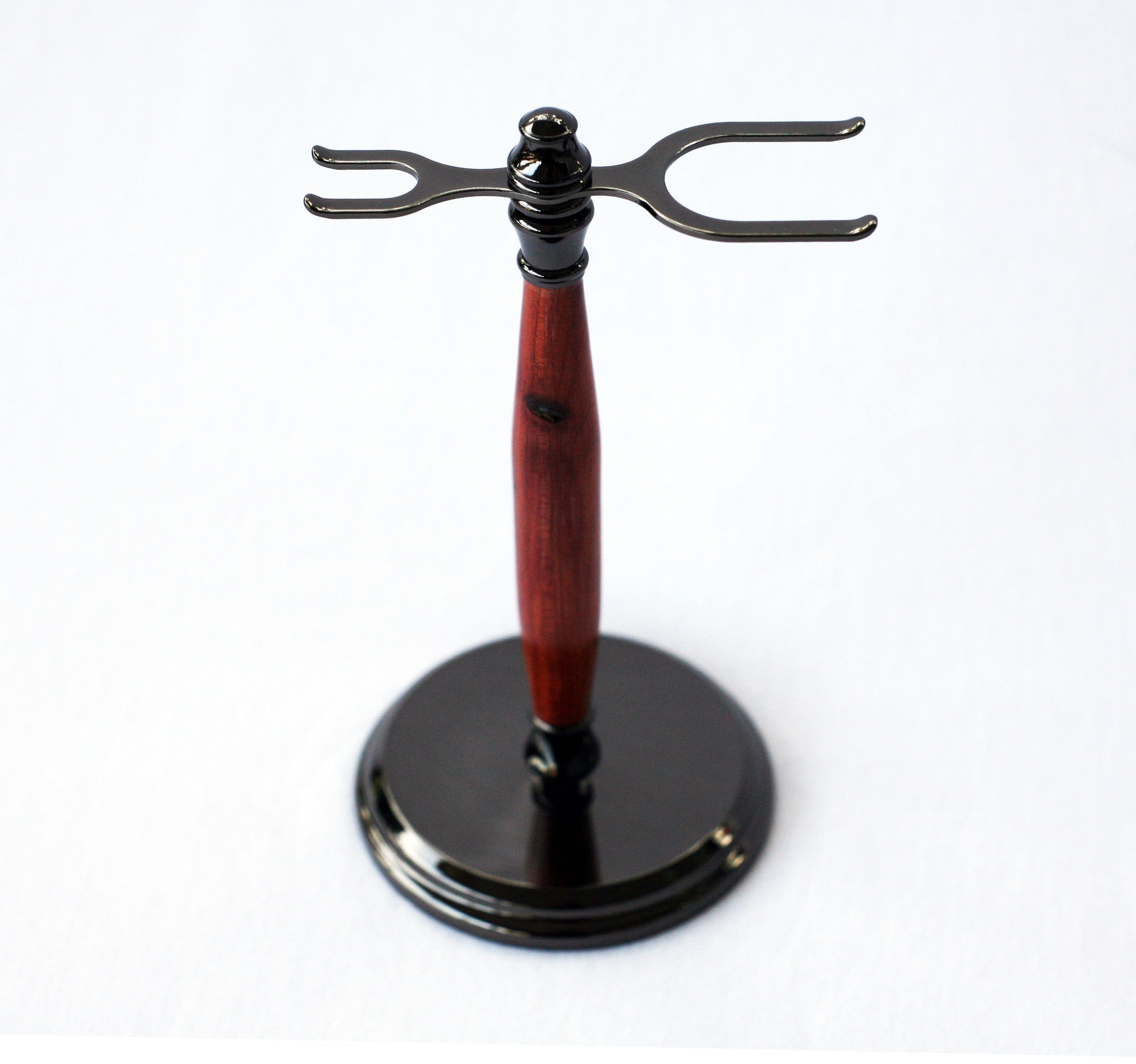Red Cedar Shave Stand - Che Cose Belle