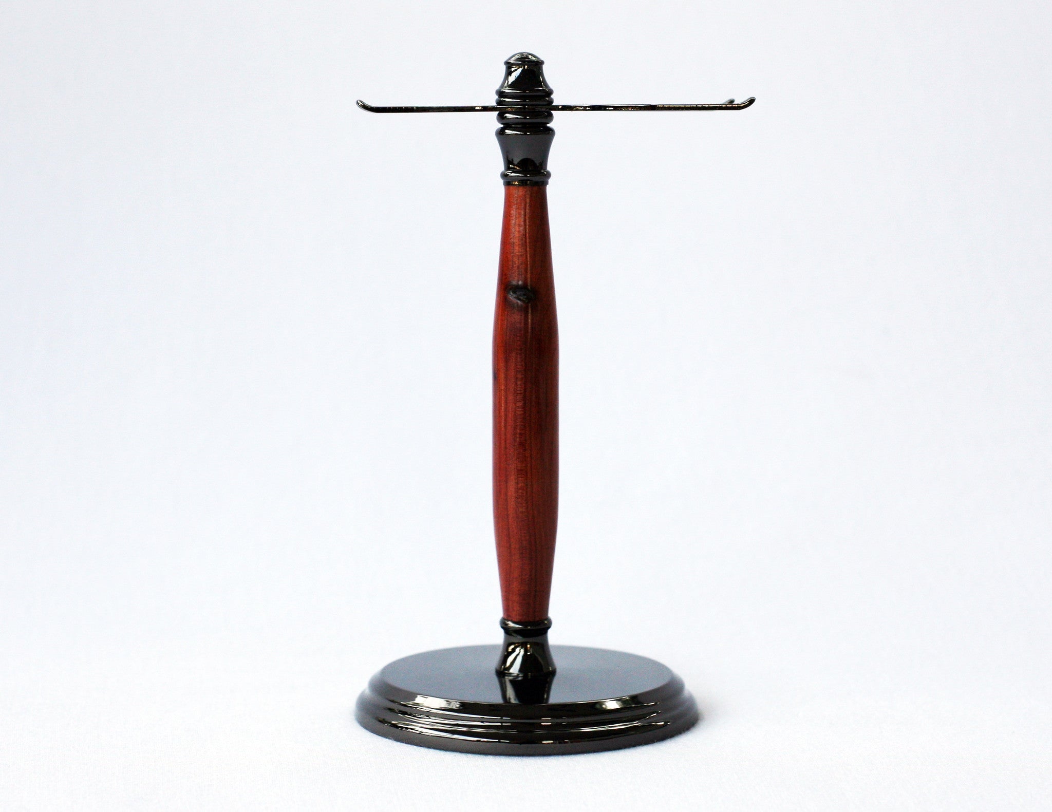 Red Cedar Shave Stand - Che Cose Belle