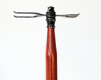 Red Cedar Shave Stand - Che Cose Belle