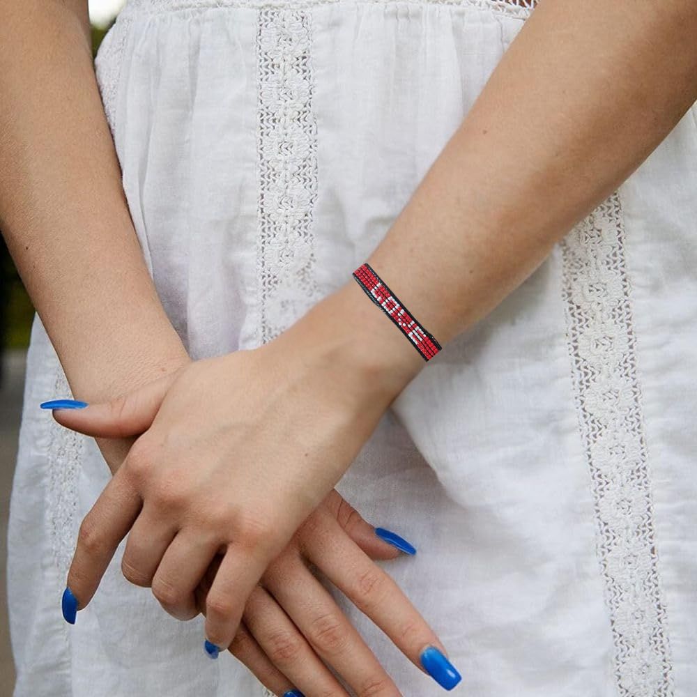 Red Love Beaded Bracelet – Handmade with Purpose - Che Cose Belle