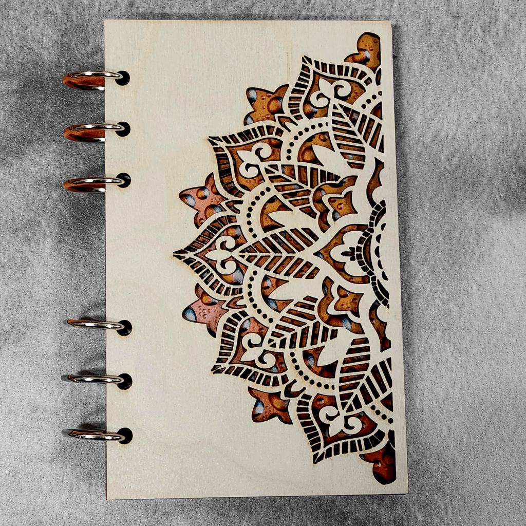Refillable Wooden Mandala Notebook – Personalized Journal (A6 Paper) - Che Cose Belle