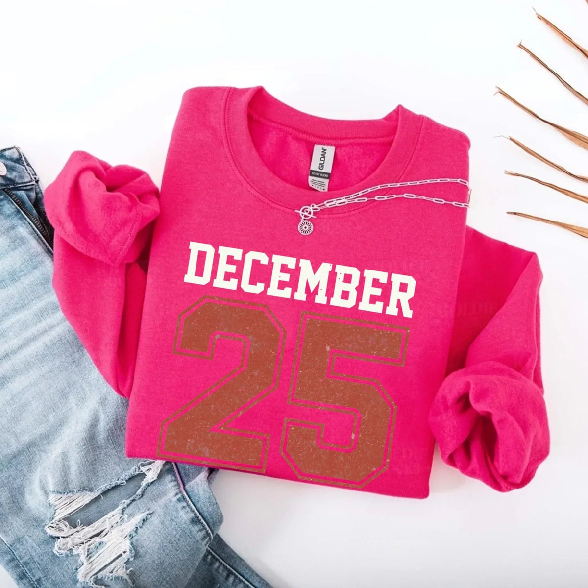 Retro Christmas DECEMBER 25 Sweatshirt Festive Holiday Sweater - Che Cose Belle