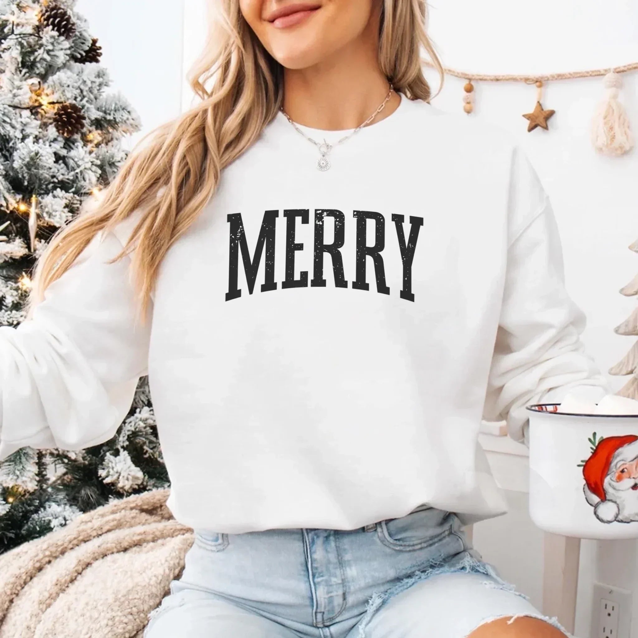 Retro Merry Christmas Sweatshirt Festive Women’s Holiday Sweater - Che Cose Belle