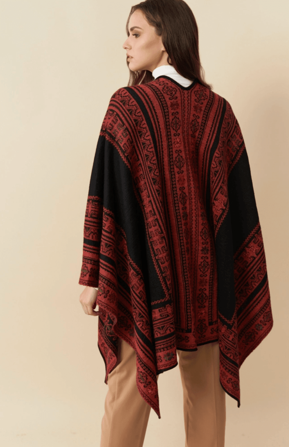 Reversible Alpaca Cape | Hand Embroidery | Shawl - Che Cose Belle