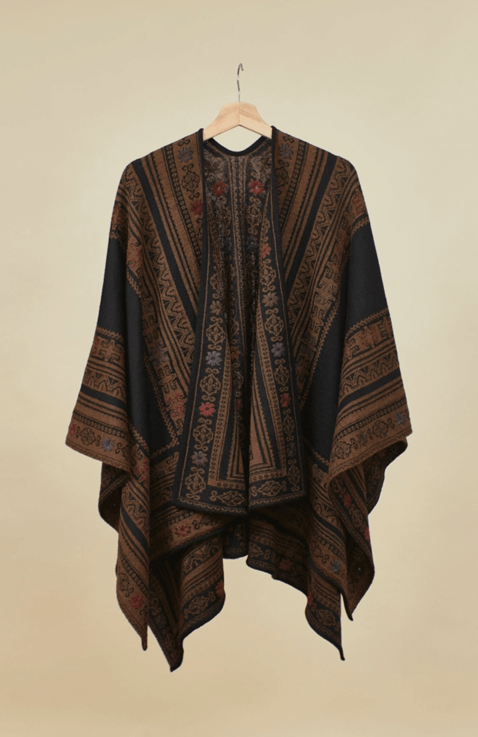 Reversible Alpaca Cape | Hand Embroidery | Shawl - Che Cose Belle