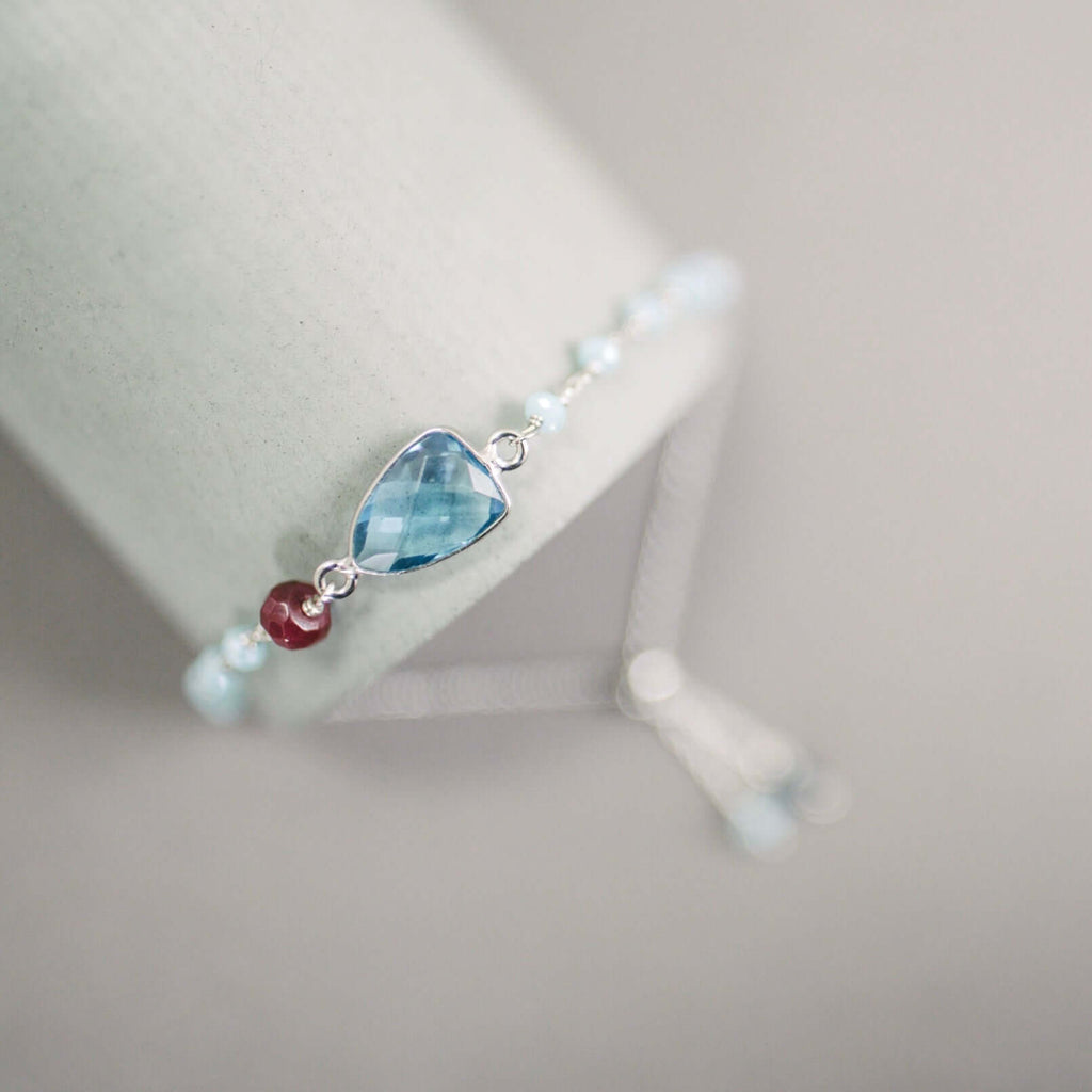 Rhodolite Garnet Silver Isla Bracelet - Che Cose Belle